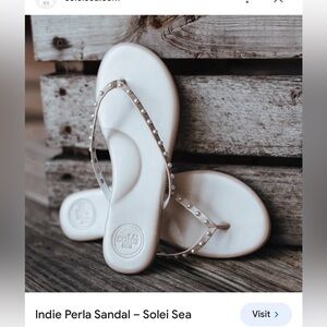 Indie Perla Solei Sea sandals. Gently used - in great shape! Fabulously chic!